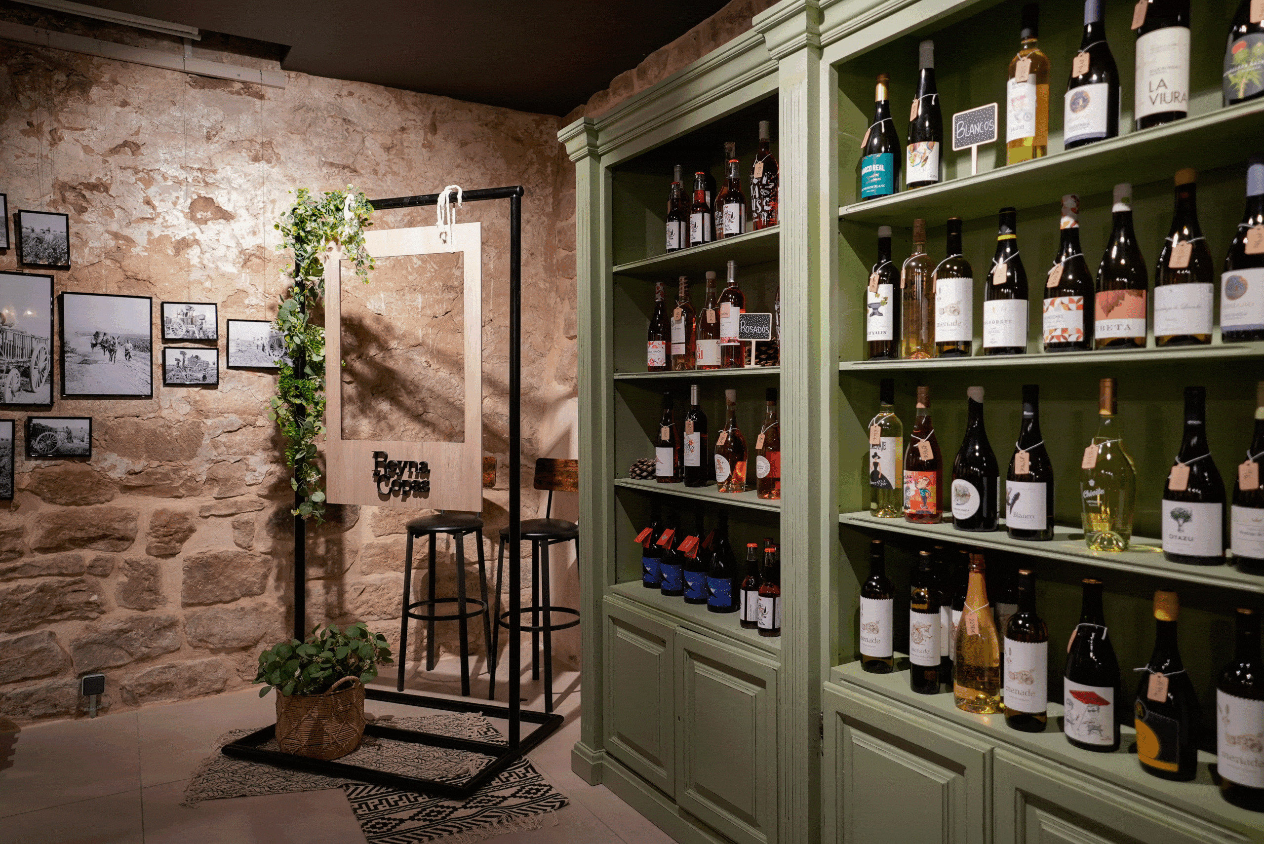 Vinoteca_Reyna_De_Copas_Olite-4-scaled